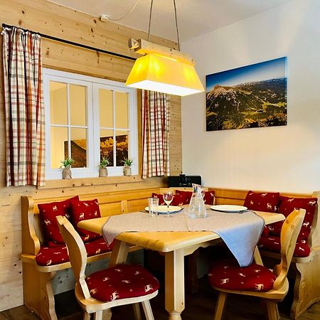 Montana Haus, Fewo A14, A17, B4 Oder C8 Oberstdorf Bagian luar foto